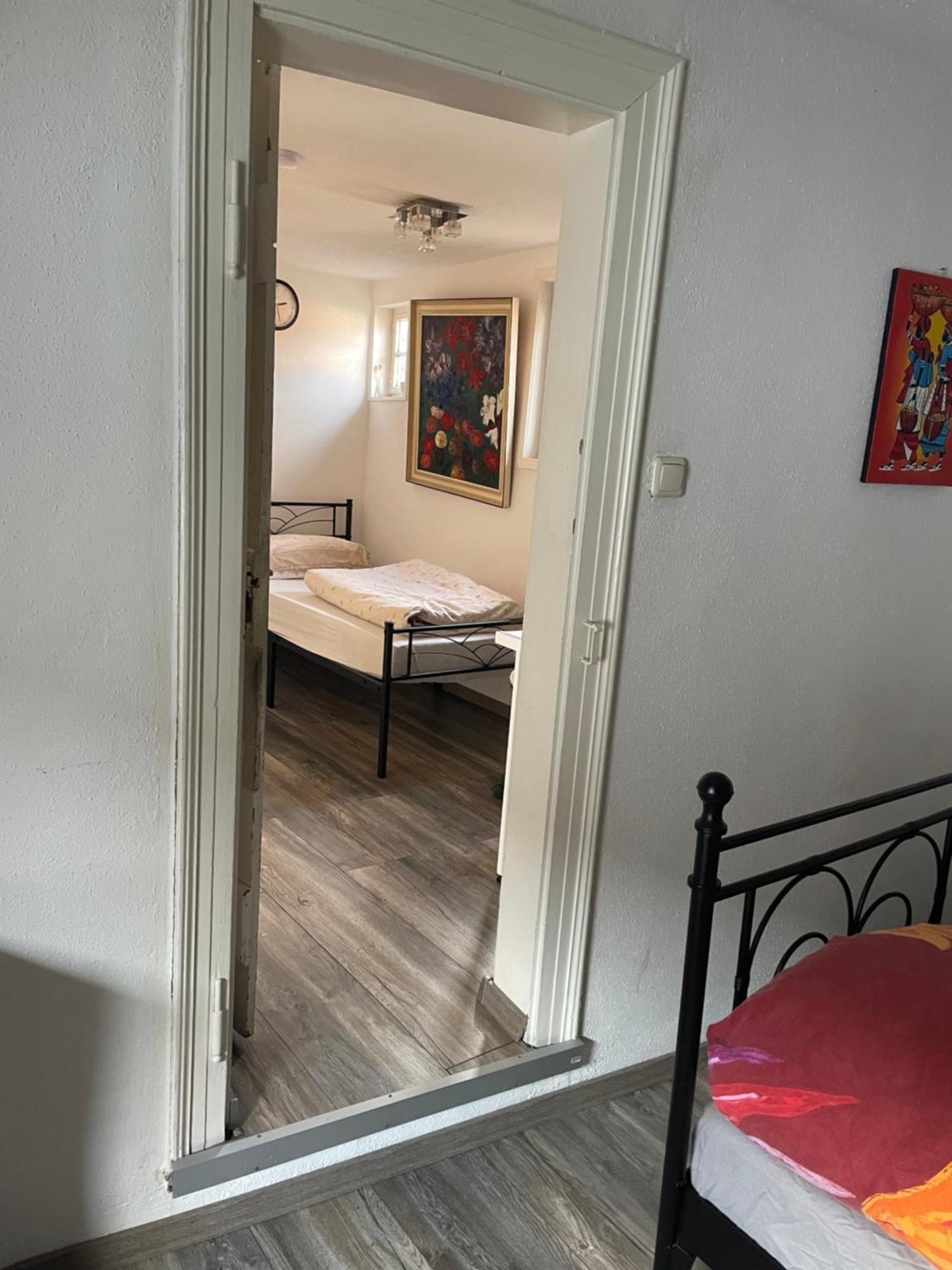 Lejlighed Gaestehaus Linden -zweibettzimmer *